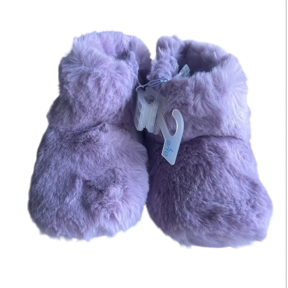 Cat & Jack Purple Kids Slippers